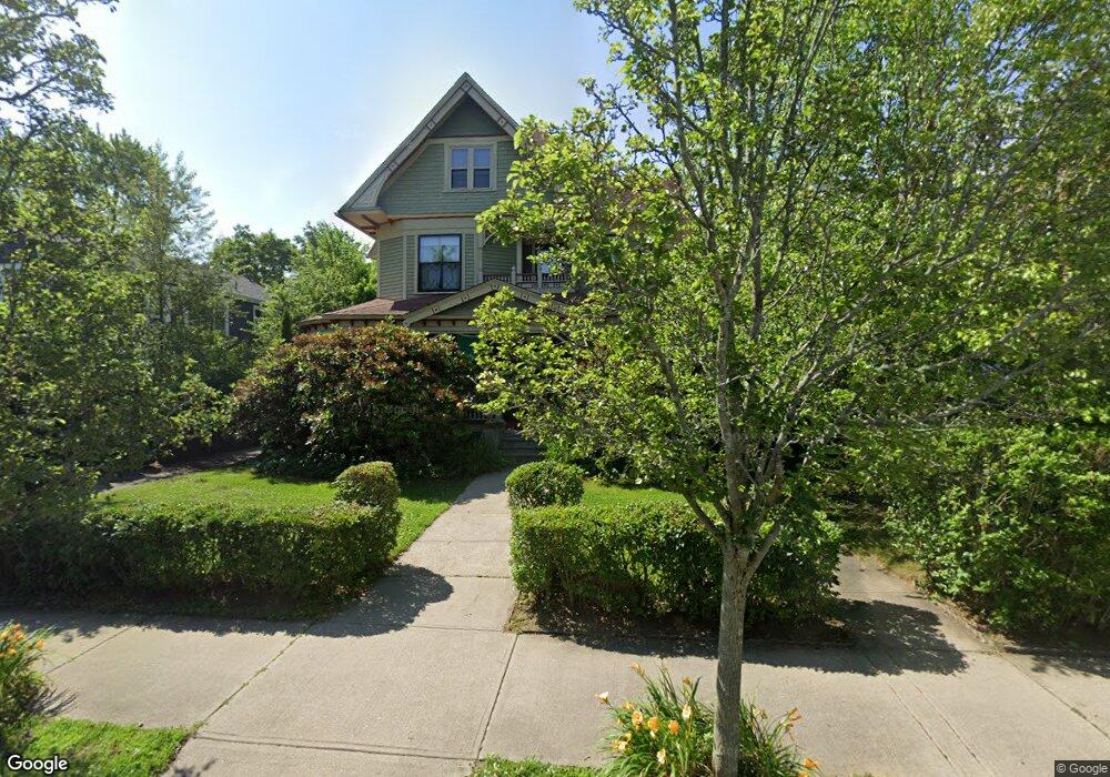 182 Arnold Ave, Cranston, RI 02905 - photo 1