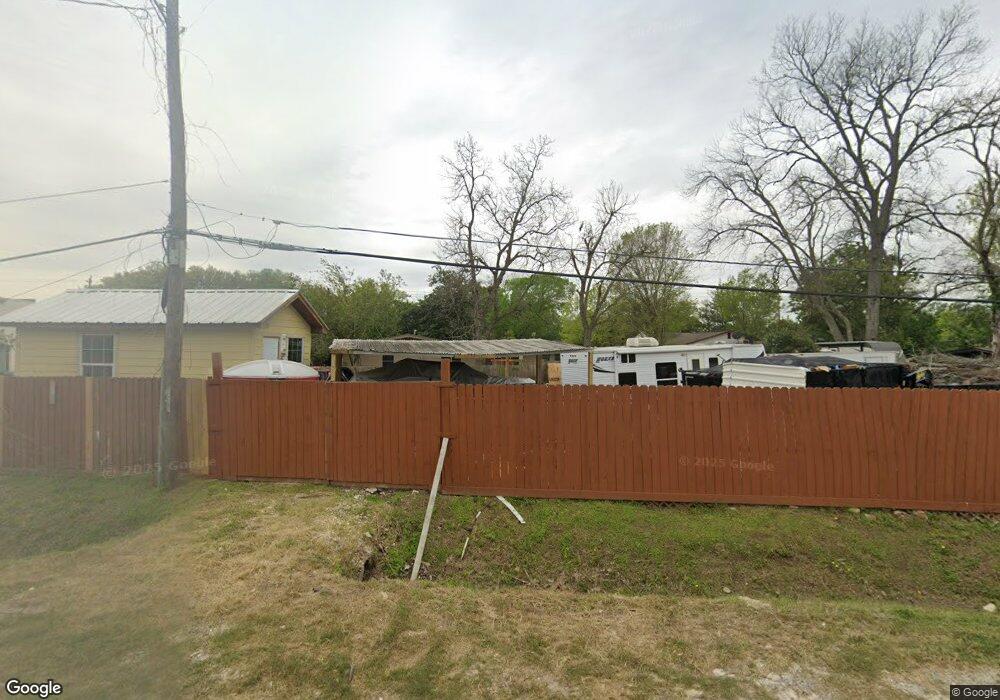 847 Dolly Wright St, Houston, TX 77088 - photo 1