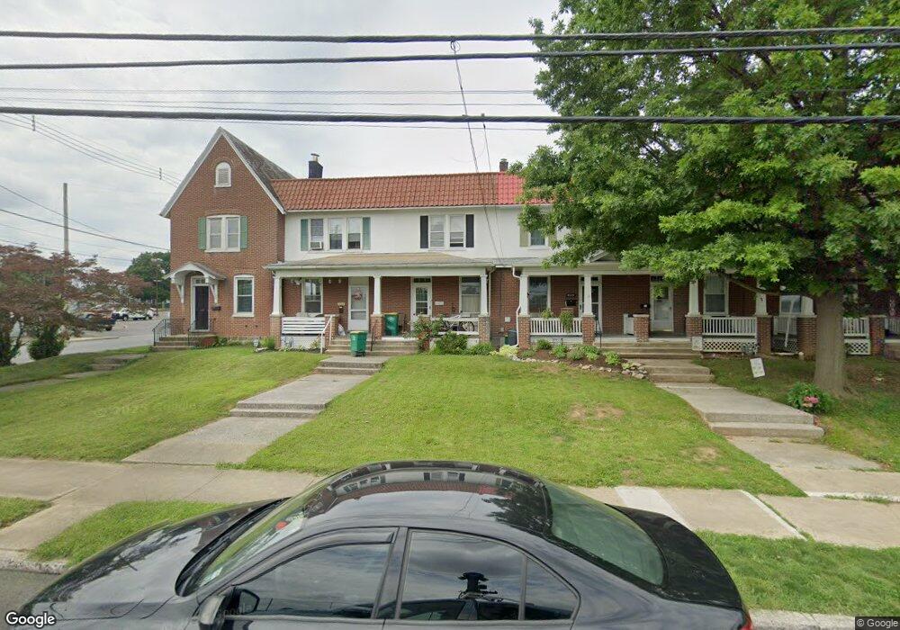 643 S 4th St, Chambersburg, PA 17201 - photo 1