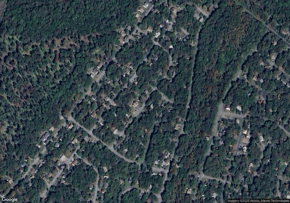 584-H Chipmunk Dr, Tobyhanna, PA 18466 - photo 1