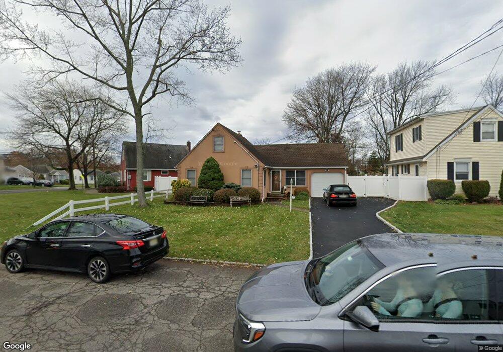 201 North Ln, Clark, NJ 07066 - photo 1