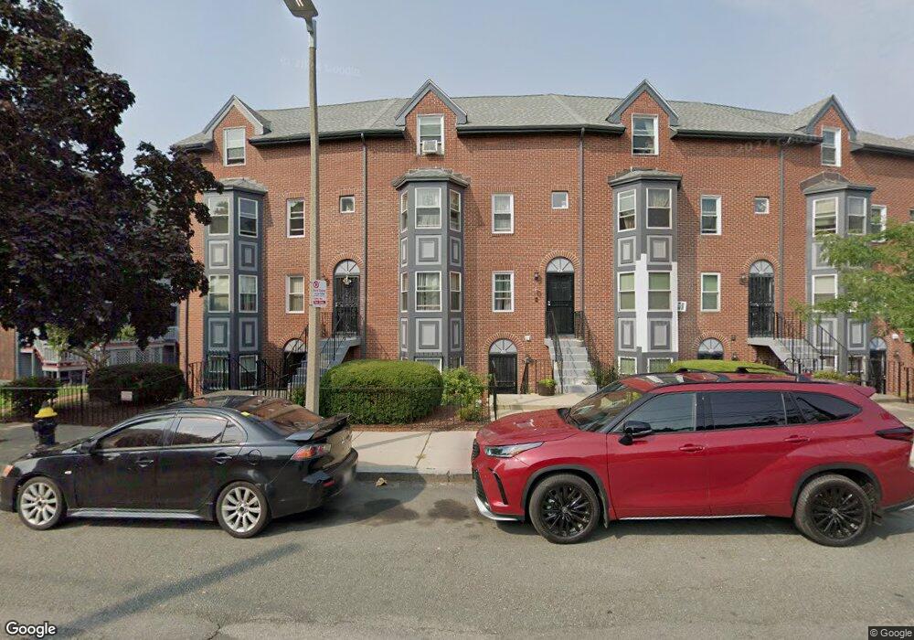 41 Circuit St unit 2, Roxbury, MA 02119 - photo 1