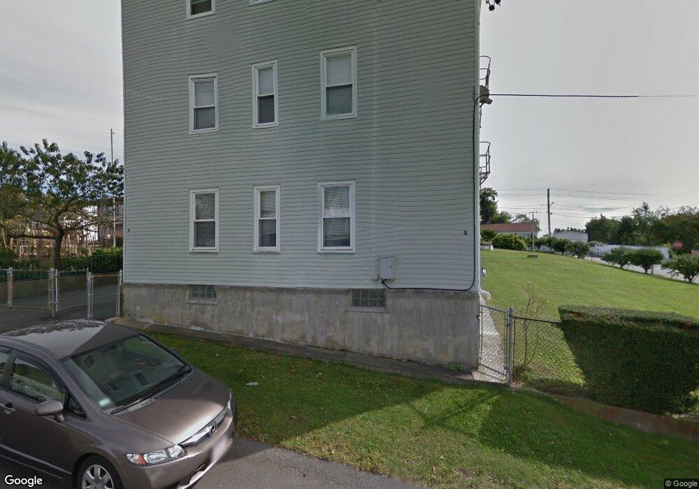 19 Manning St unit 1 & 3, Fall River, MA 02723 - photo 1