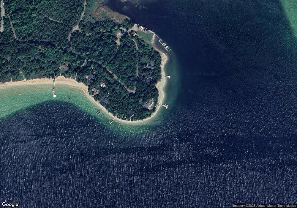 5520 Horton Creek Dr, Charlevoix, MI 49720 - photo 1