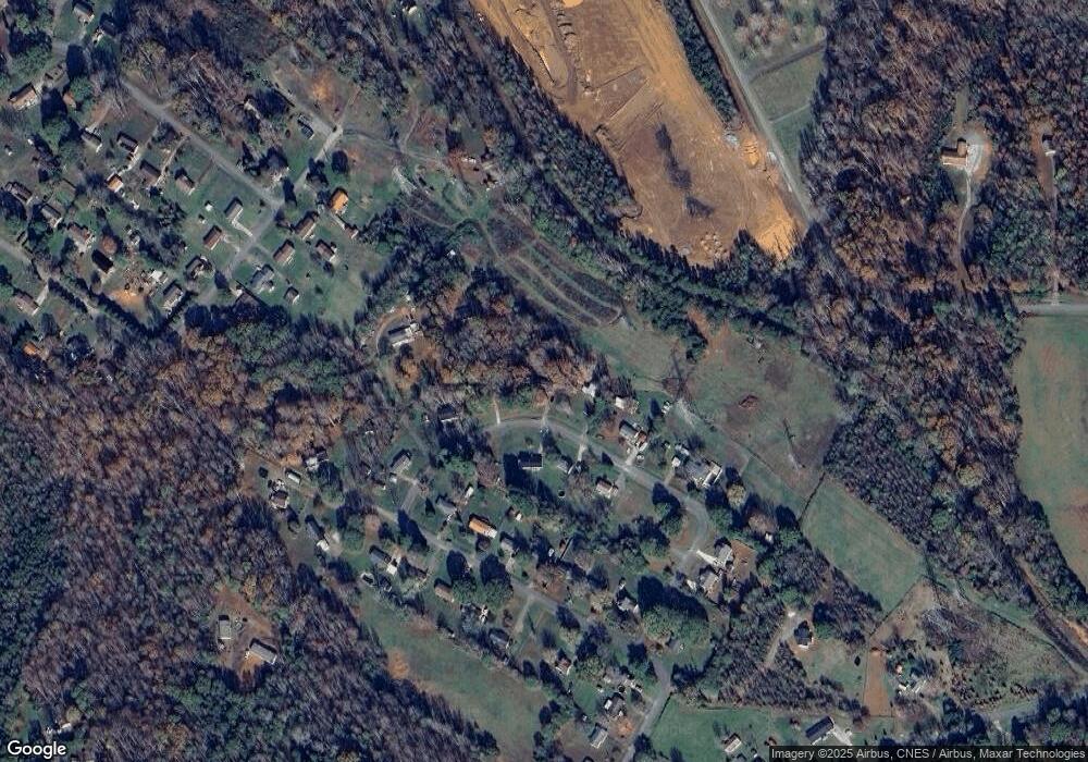 585 Pontiac Dr, Shelby, NC 28152 - photo 1