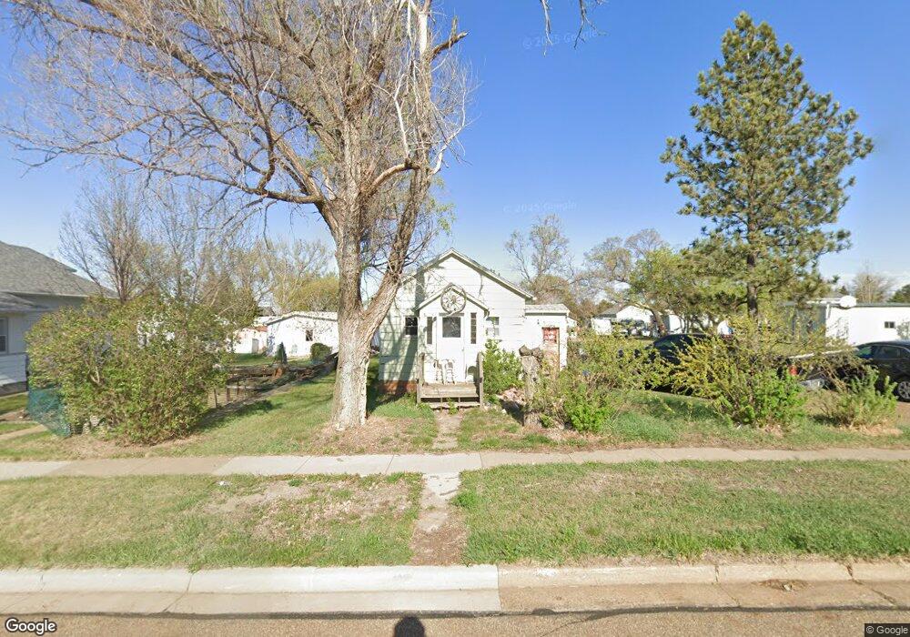 212 C St S, Glen Ullin, ND 58631 - photo 1