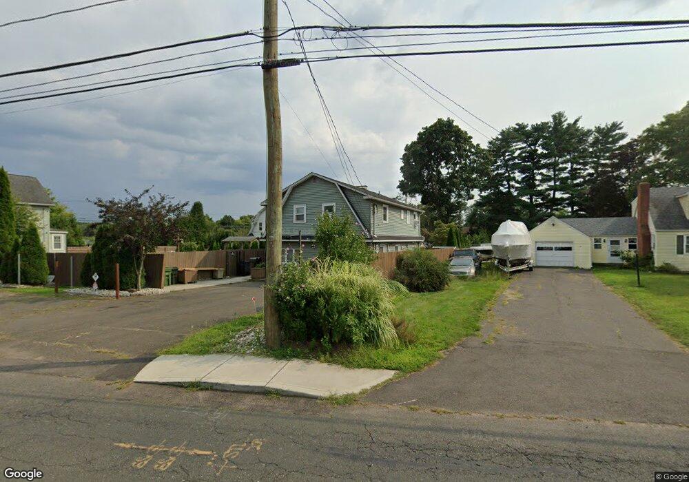 1 Geer St unit A, Cromwell, CT 06416 - photo 1