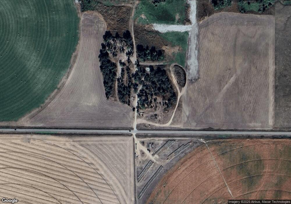 8011 W Walker Rd, North Platte, NE 69101 - photo 1