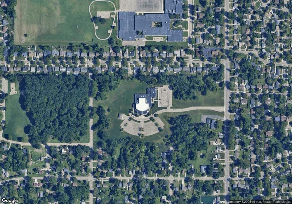 2912 Pleasant Grove Rd, Lansing, MI 48910 - photo 1