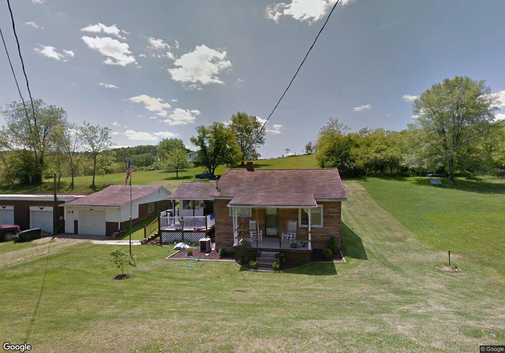 23 Pine St, Eighty Four, PA 15330 - photo 1