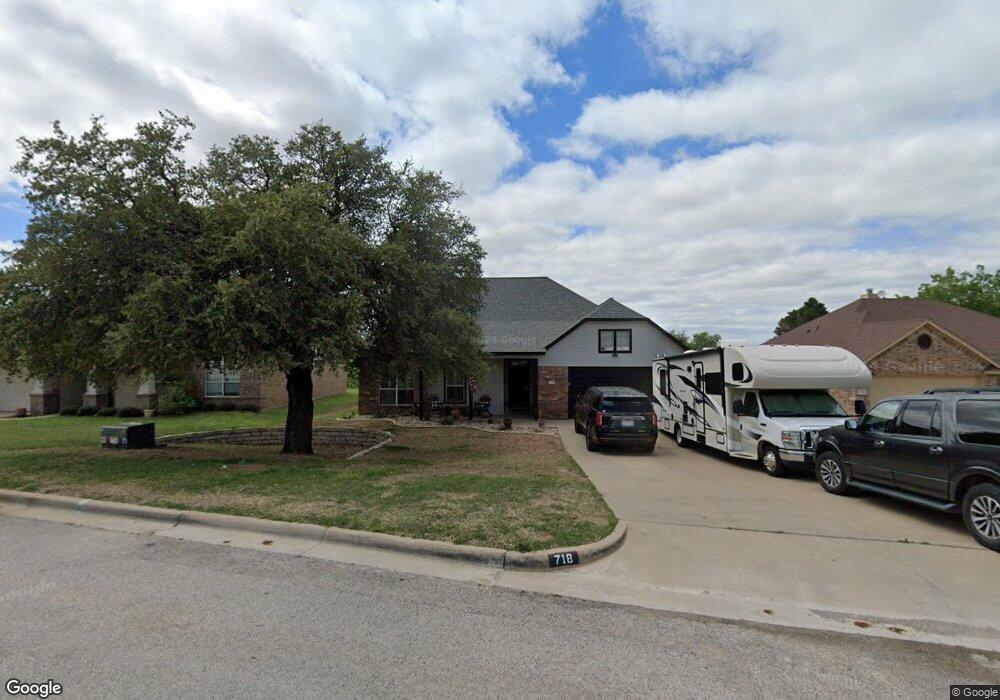 718 Ridgeway Blvd, Weatherford, TX 76086 - photo 1