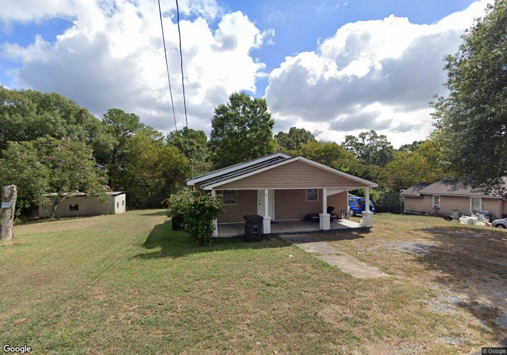 131 Riverview Dr, Calhoun, GA 30701 - photo 1