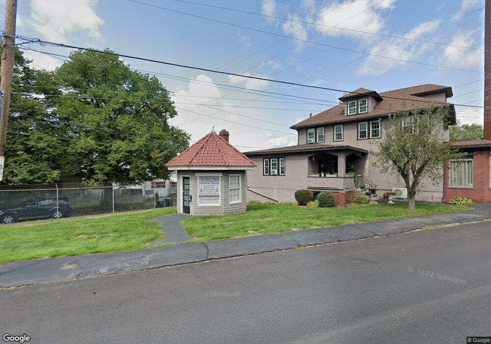 702 S Blakely St, Scranton, PA 18510 - photo 1