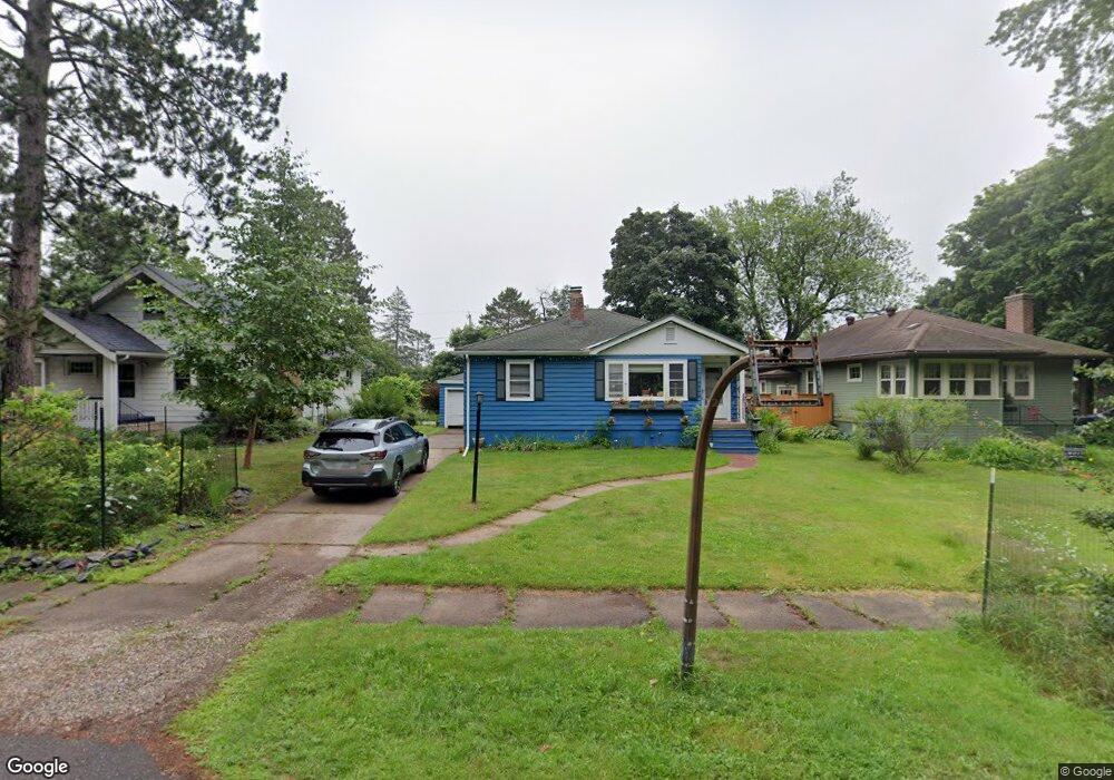 1734 Columbus Ave, Duluth, MN 55803 - photo 1