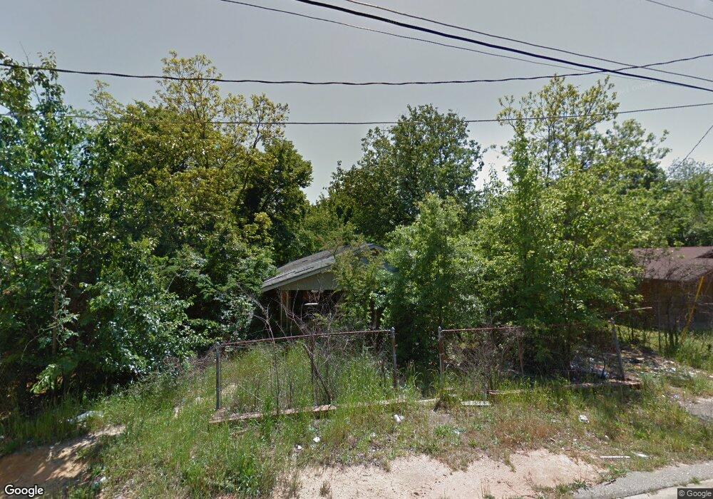 814 Armory Dr, Macon, GA 31206 - photo 1