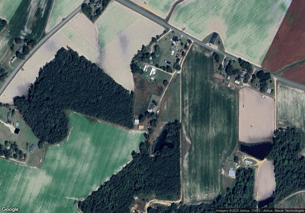 152 Elm Tree Ln, Newton Grove, NC 28366 - photo 1