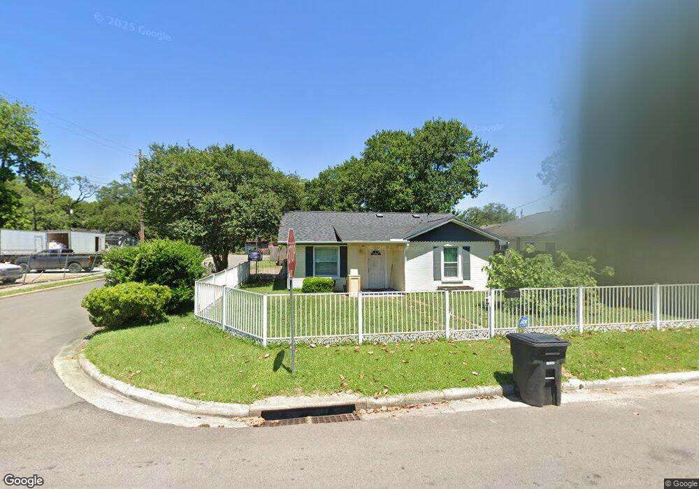 1824 Angeline St, Houston, TX 77009 - photo 1