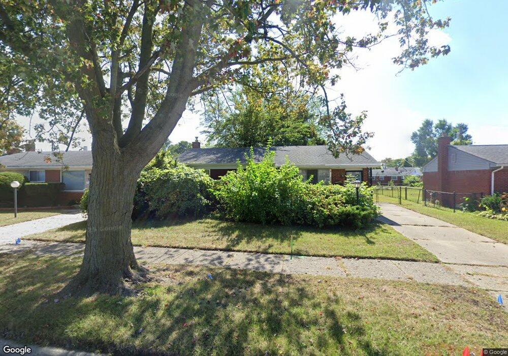 10437 N Oak Dr, Ferndale, MI 48220 - photo 1