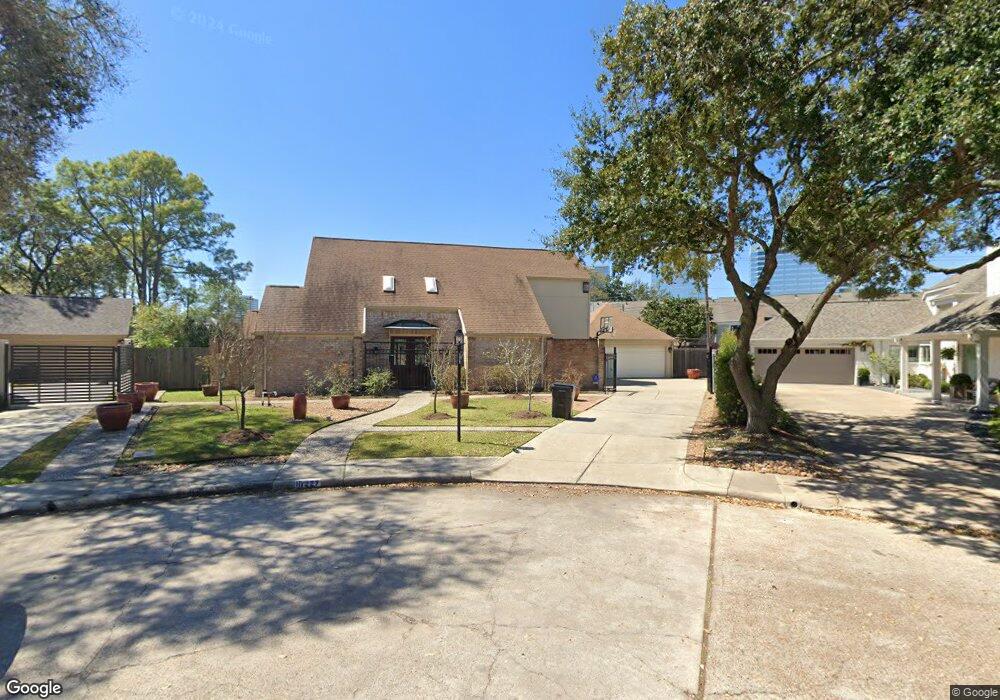 10227 Inwood Dr, Houston, TX 77042 - photo 1