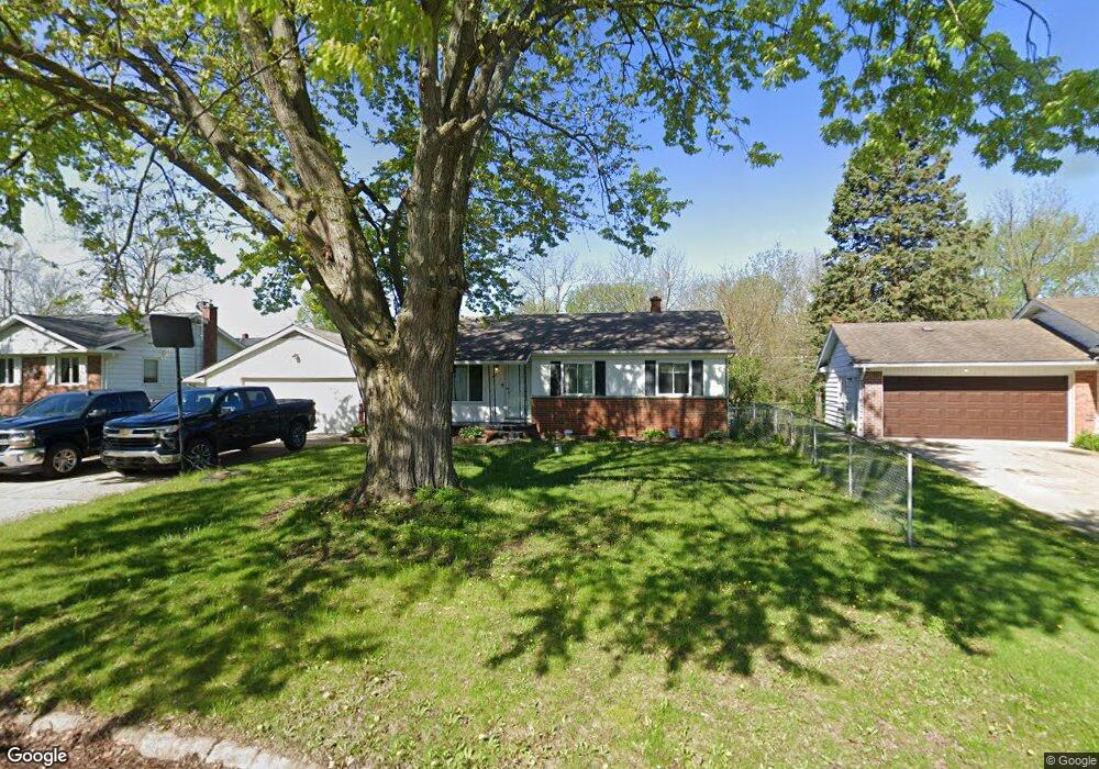 4498 Old Carriage Rd, Flint, MI 48507 - photo 1