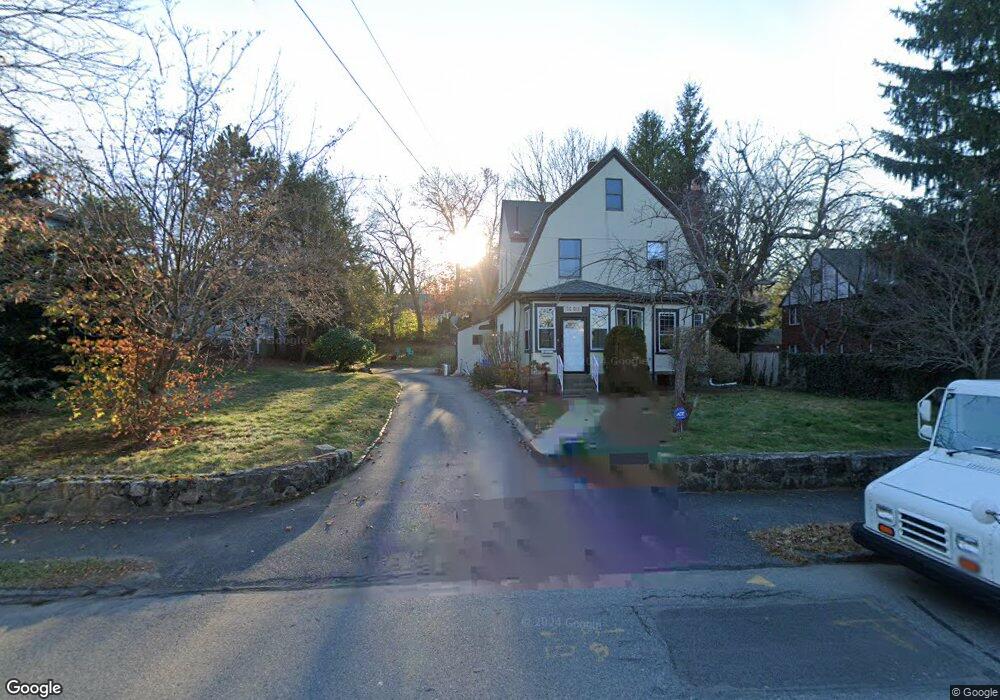 24 Oak St unit 24, Wellesley, MA 02482 - photo 1