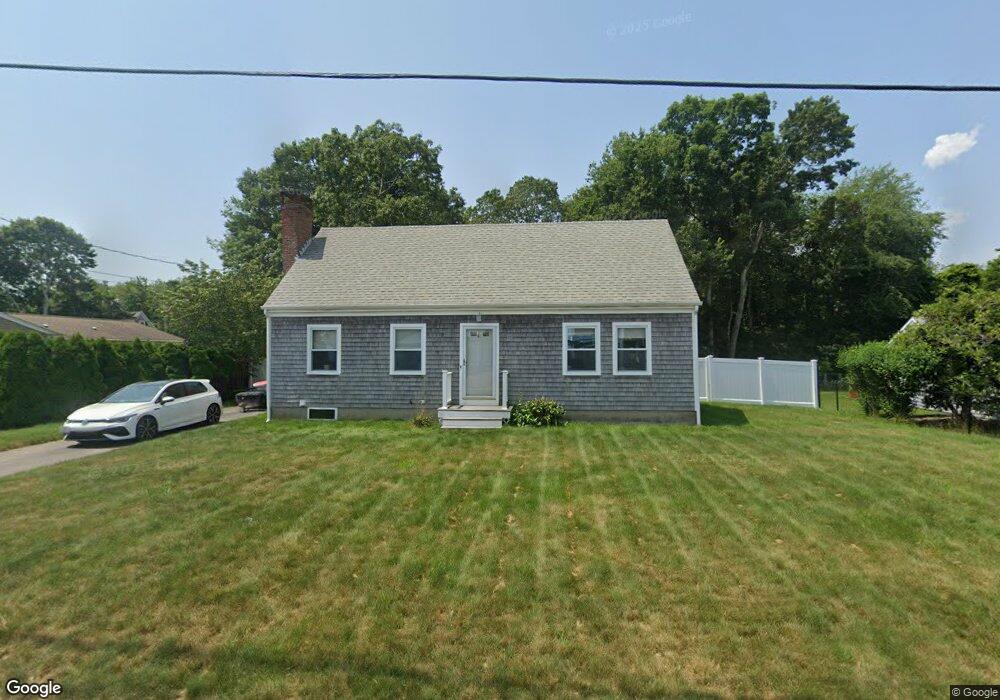 55 Sable Ave, North Dartmouth, MA 02747 - photo 1