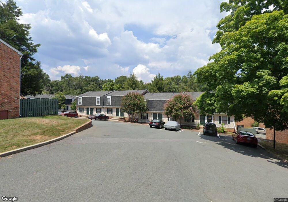 2649 Barracks Rd unit H, Charlottesville, VA 22901 - photo 1