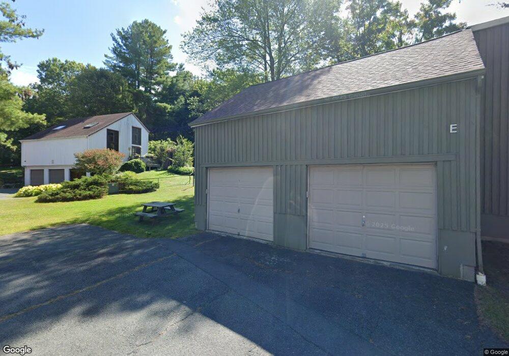 46 Pine Grove, Amherst, MA 01002 - photo 1