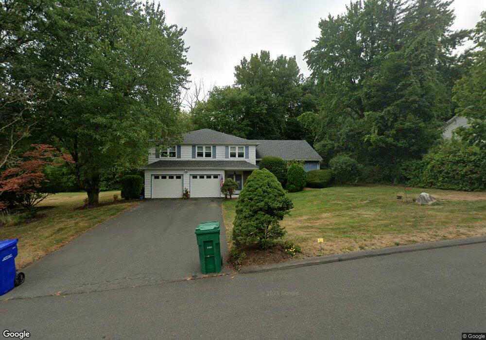 5 Warbler Cir, Bloomfield, CT 06002 - photo 1