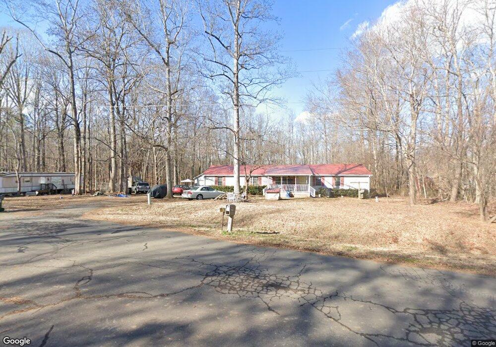 822 Deep Hollow Ct, Clover, SC 29710 - photo 1