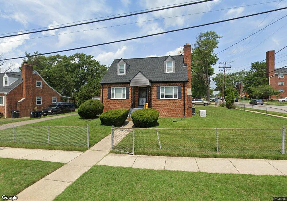 5524 Kennedy St, Riverdale, MD 20737 - photo 1