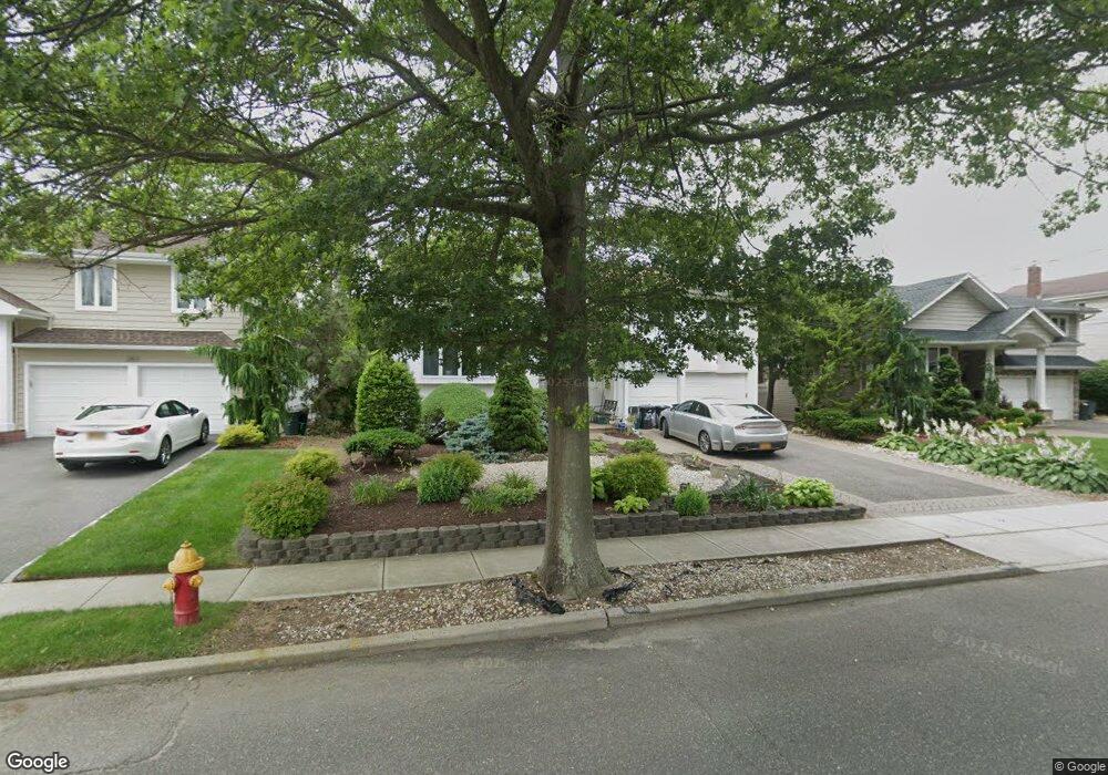 2069 Ellen Dr, Merrick, NY 11566 - photo 1