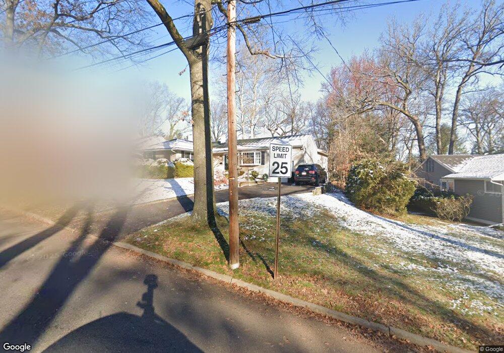 193 Concord Dr, Paramus, NJ 07652 - photo 1