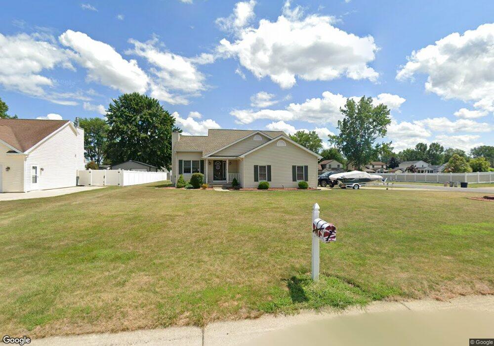 7233 Balla Dr, North Tonawanda, NY 14120 - photo 1