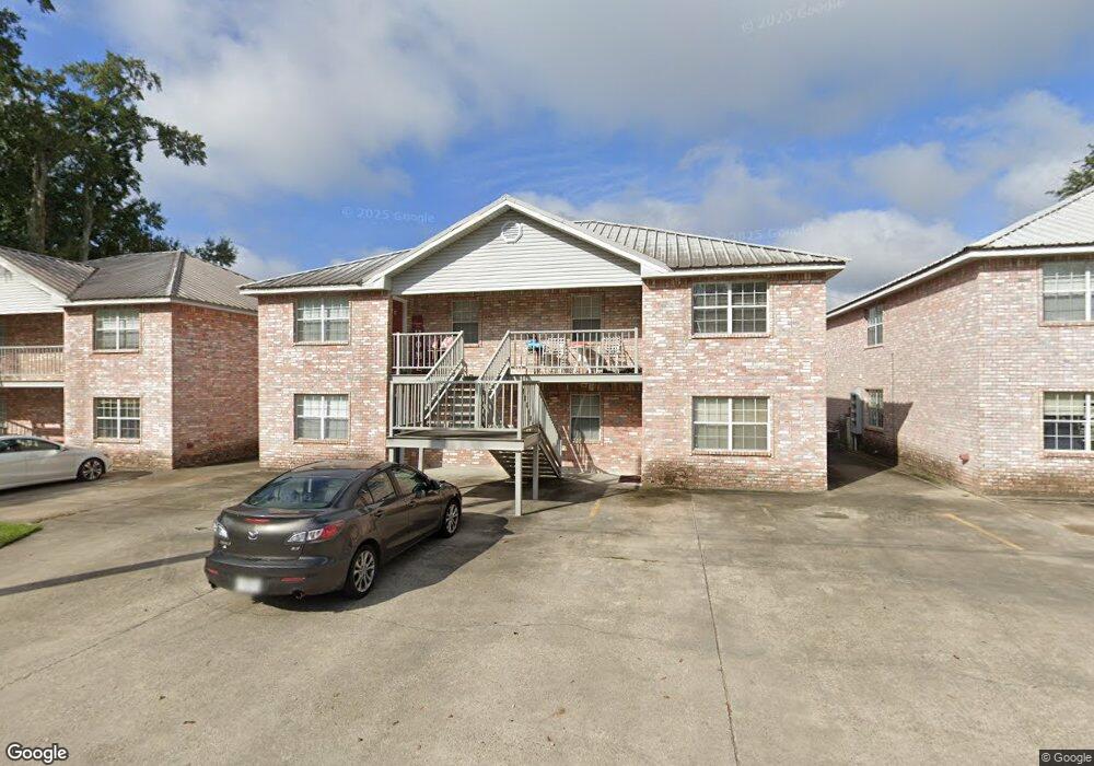 702 S Curran Ave, Picayune, MS 39466 - photo 1