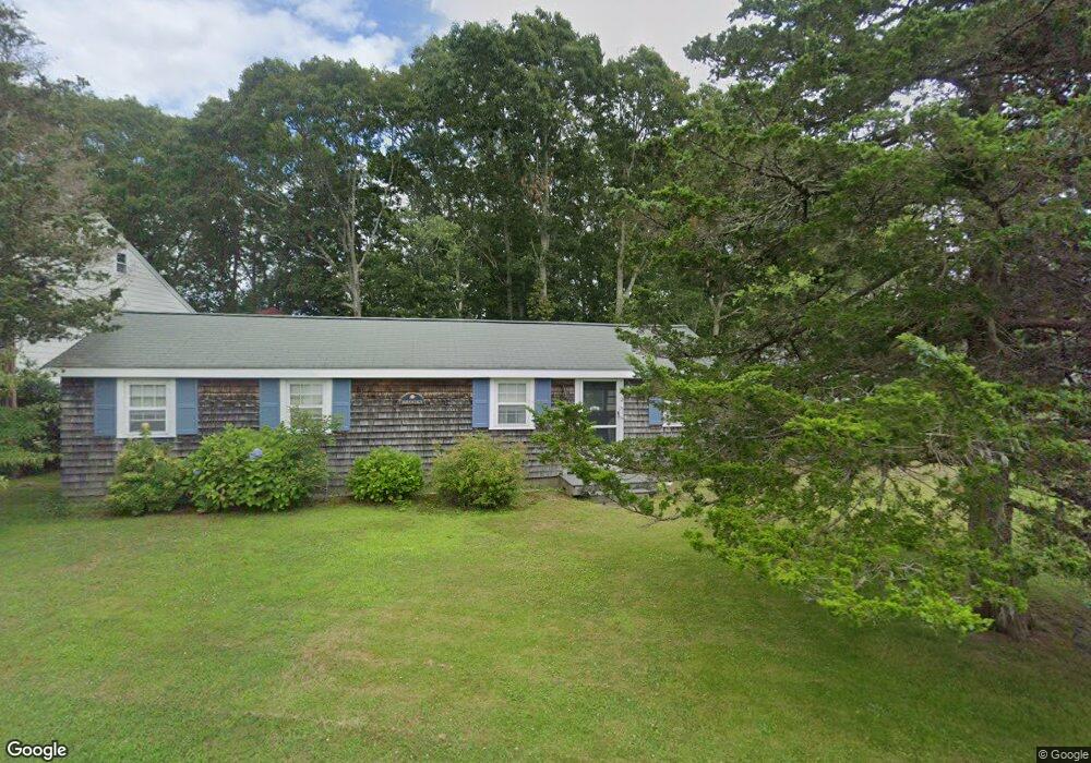 2 Holly St, Mattapoisett, MA 02739 - photo 1