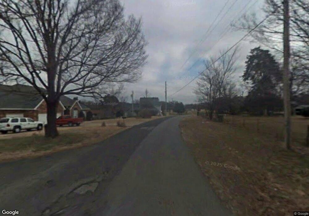 702 E Ballentine Rd, Tahlequah, OK 74464 - photo 1