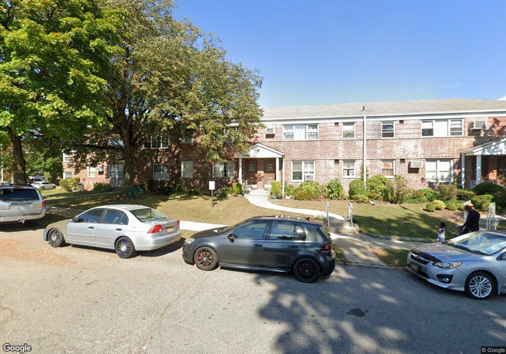 19605 Dunton Ave unit 2A, Hollis, NY 11423 - photo 1
