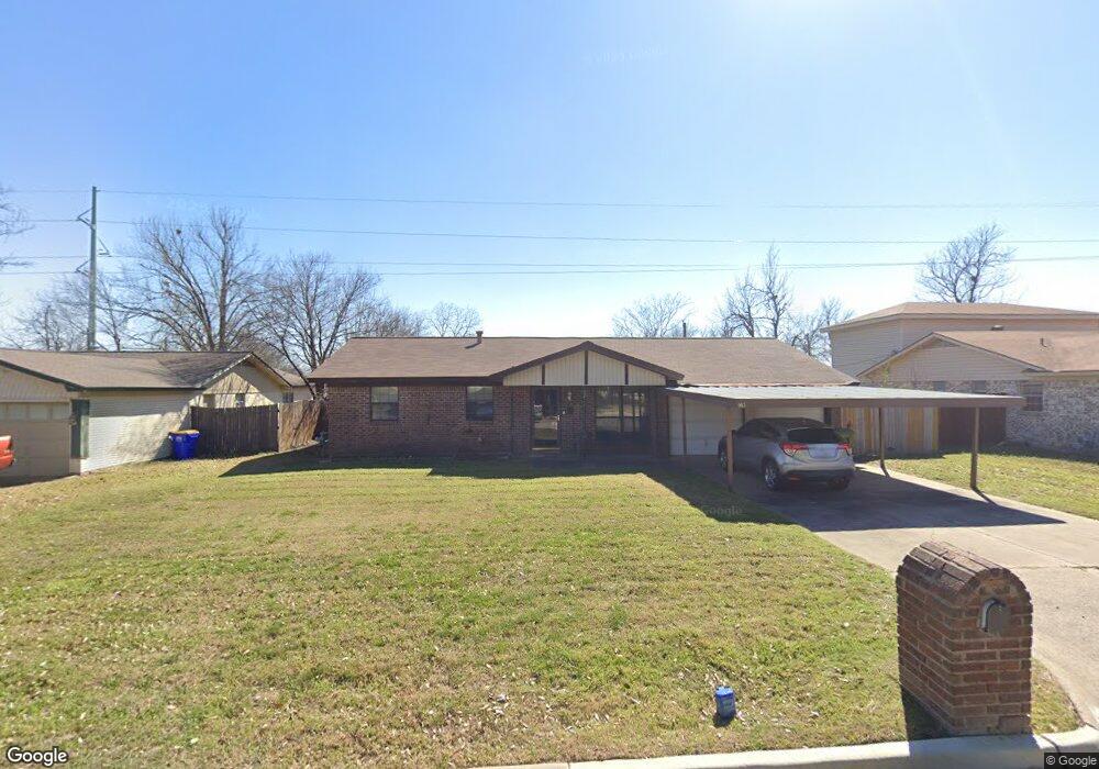 9013 Glenn Dr, Fort Worth, TX 76108 - photo 1