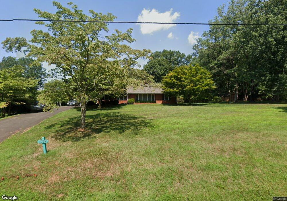 6754 Grays Mill Rd, Warrenton, VA 20187 - photo 1