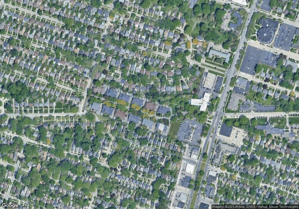 22029 Shore Pointe Ln, Saint Clair Shores, MI 48080 - photo 1