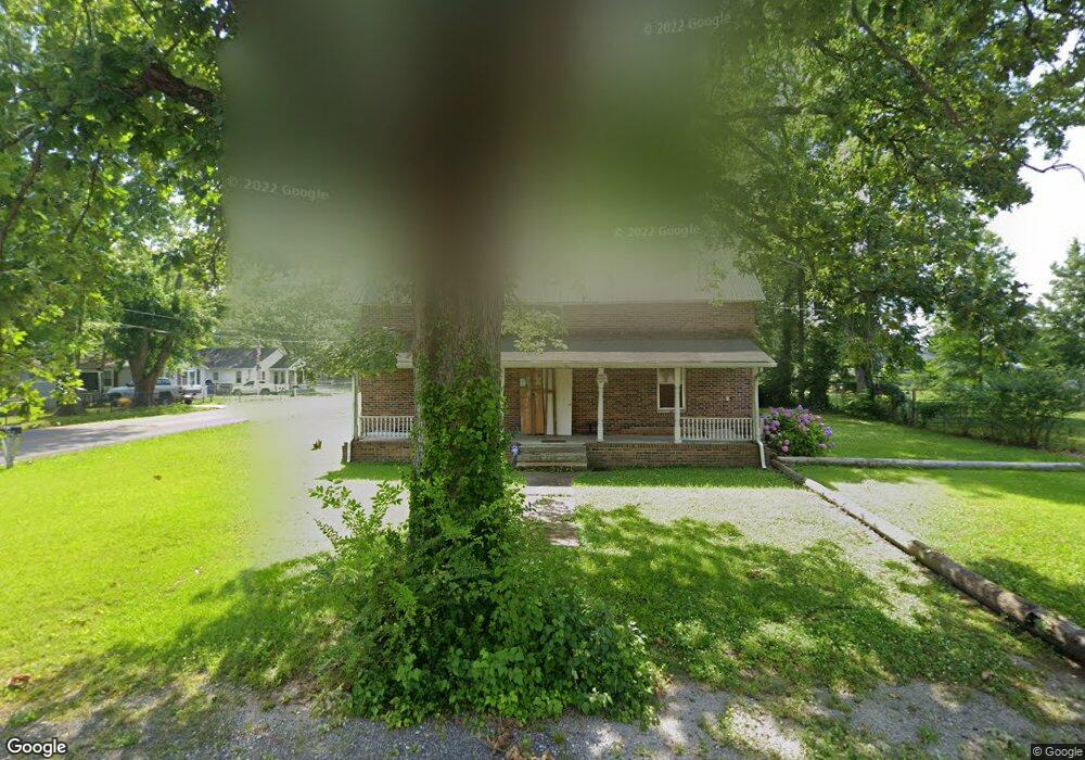 520 Oak St, Manchester, TN 37355 - photo 1