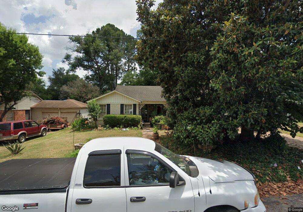 1106 S Azalea Dr, Tyler, TX 75701 - photo 1