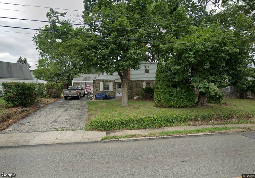 903 Springfield Rd, Aldan, PA 19018 - photo 1