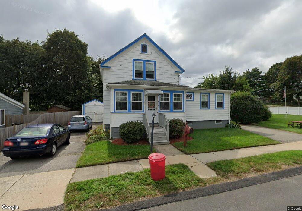 22 Everett St, Stoneham, MA 02180 - photo 1