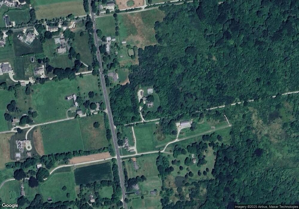 312 W Main Rd, Little Compton, RI 02837 - photo 1