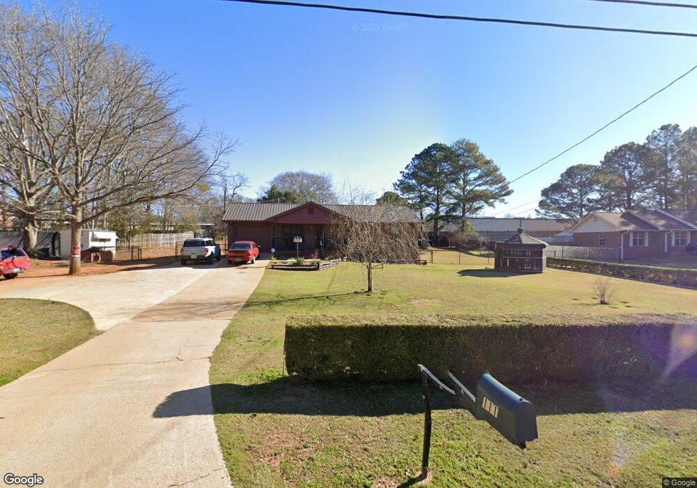 111 Ridge St, Locust Grove, GA 30248 - photo 1