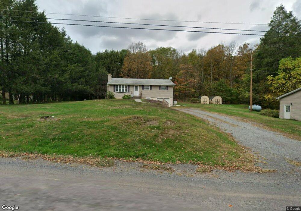 239 Hemlock Rd, Lake Ariel, PA 18436 - photo 1