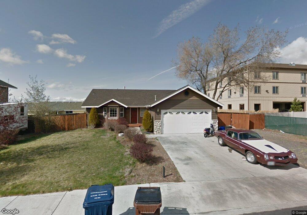 721 NW Negus Ln, Redmond, OR 97756 - photo 1