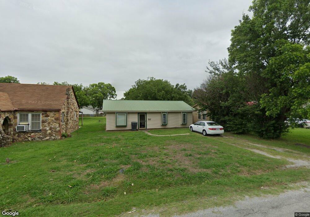 1602 8th Ave NW, Ardmore, OK 73401 - photo 1